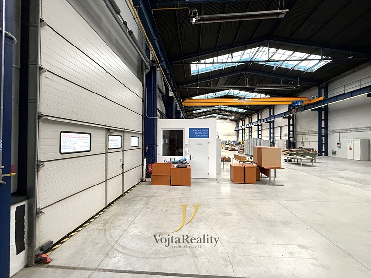 Pronájem výrobní haly, prostoru 1 272 m² - foto 5