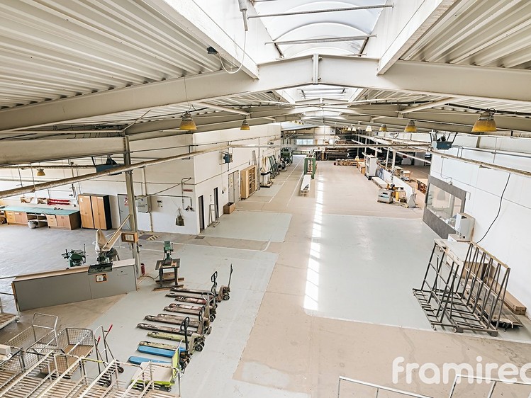 Pronájem výrobní haly, prostoru 4 030 m² - foto 3