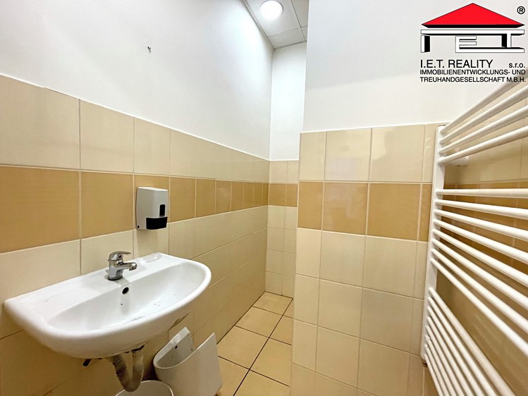 Pronájem obchodního prostoru 85 m² - foto 6