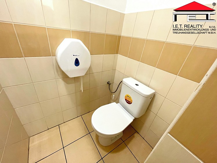 Pronájem obchodního prostoru 85 m² - foto 7