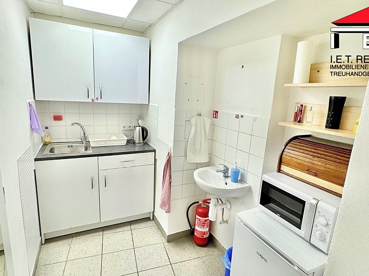 Pronájem obchodního prostoru 128 m² - foto 6