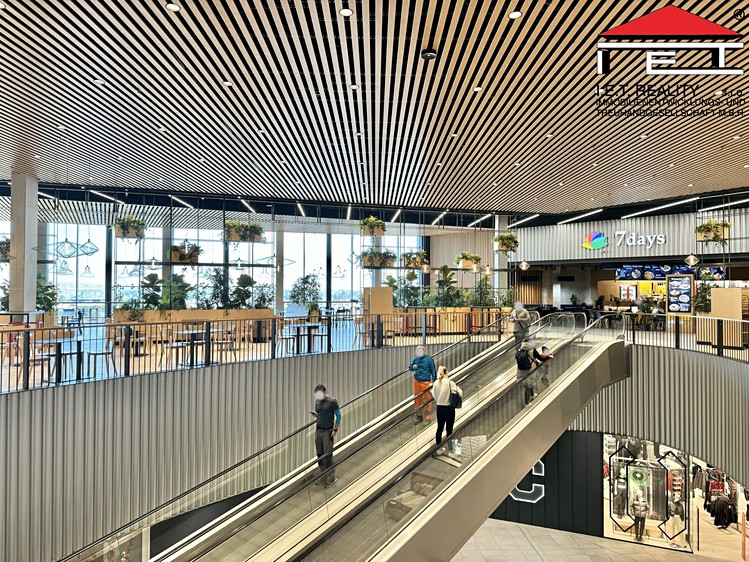 Pronájem obchodního prostoru 68 m² - foto 2