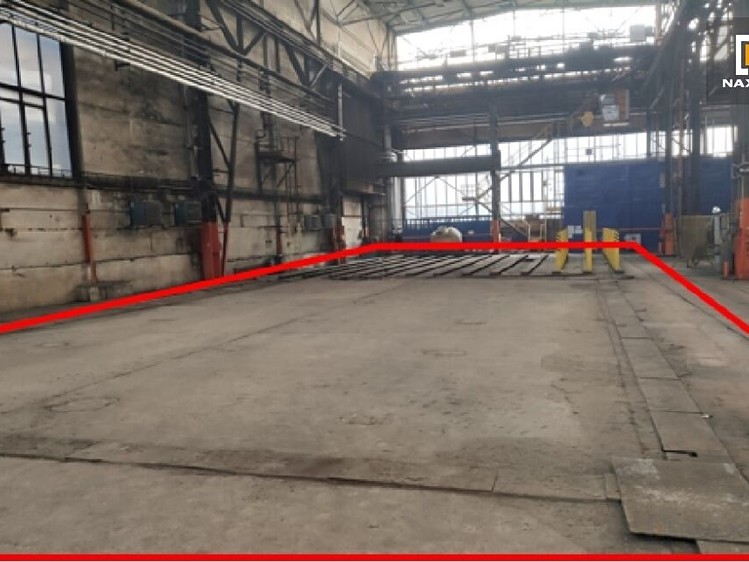 Pronájem skladového prostoru 1 000 m² - foto 1