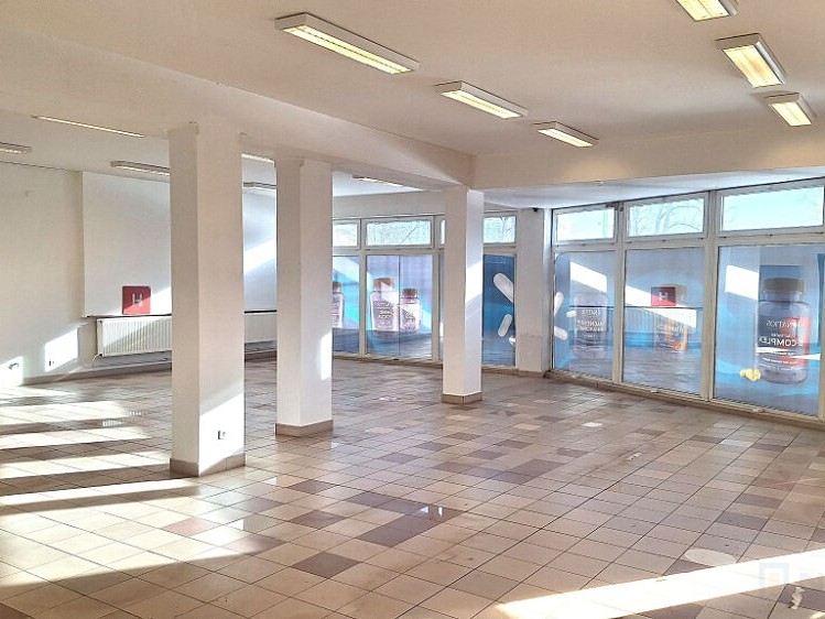 Pronájem obchodního prostoru 662 m² - foto 8