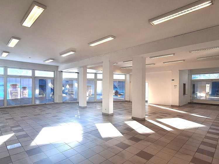 Pronájem obchodního prostoru 662 m² - foto 7