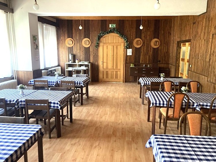 Pronájem restaurace 395 m² - foto 1