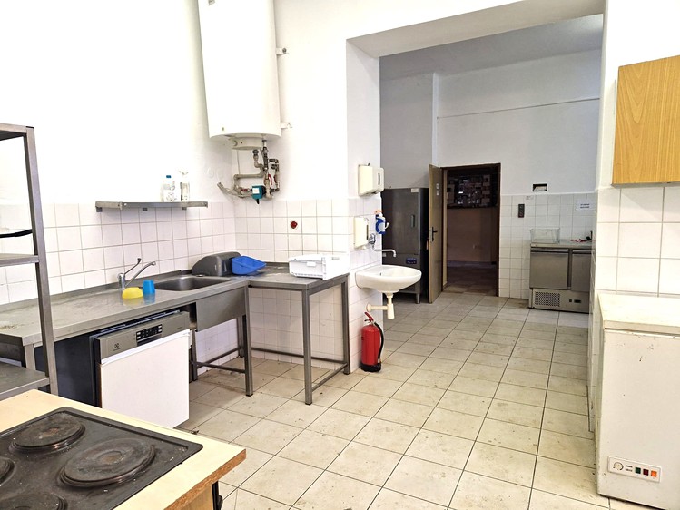 Pronájem restaurace 395 m² - foto 8
