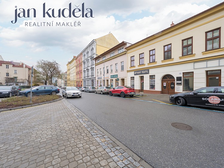 Pronájem obchodního prostoru 75 m² - foto 8