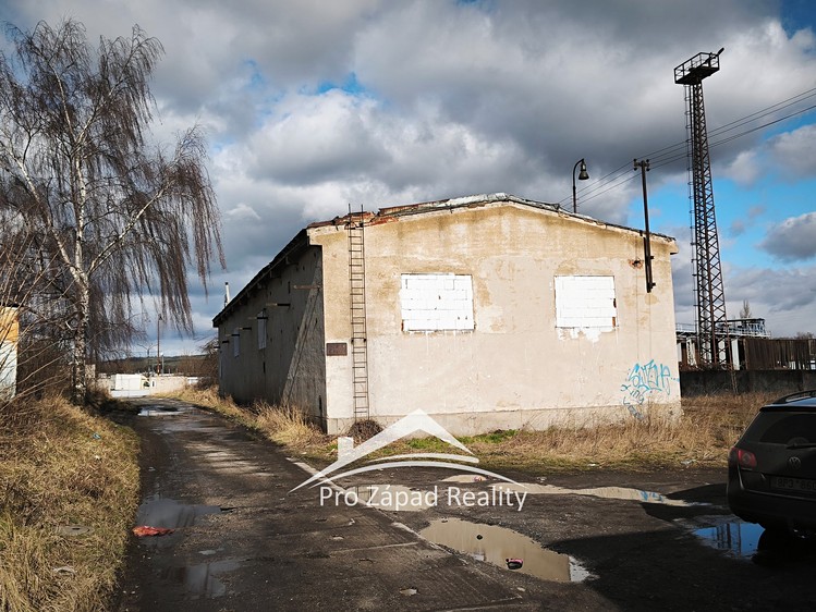 Pronájem skladového prostoru 301 m² - foto 1