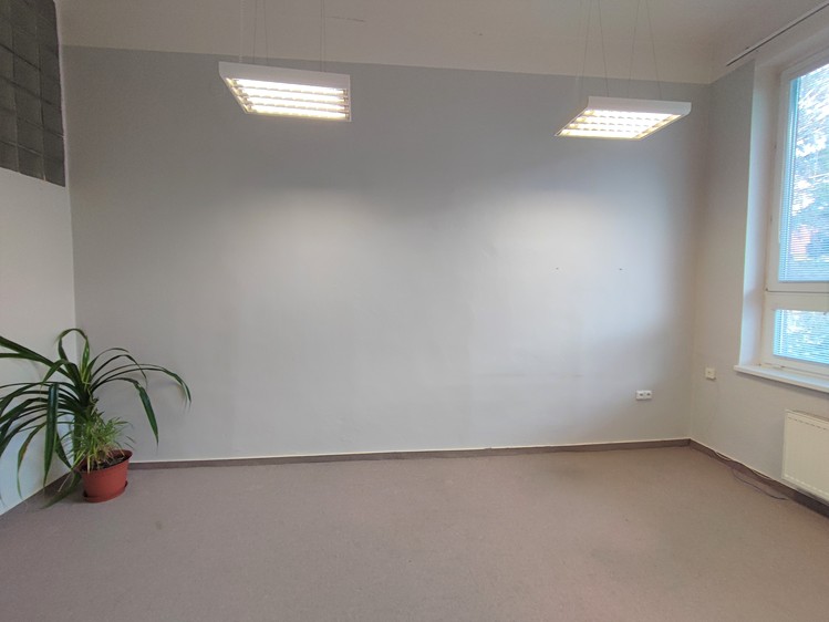 Pronájem kanceláře 22 m² - foto 5