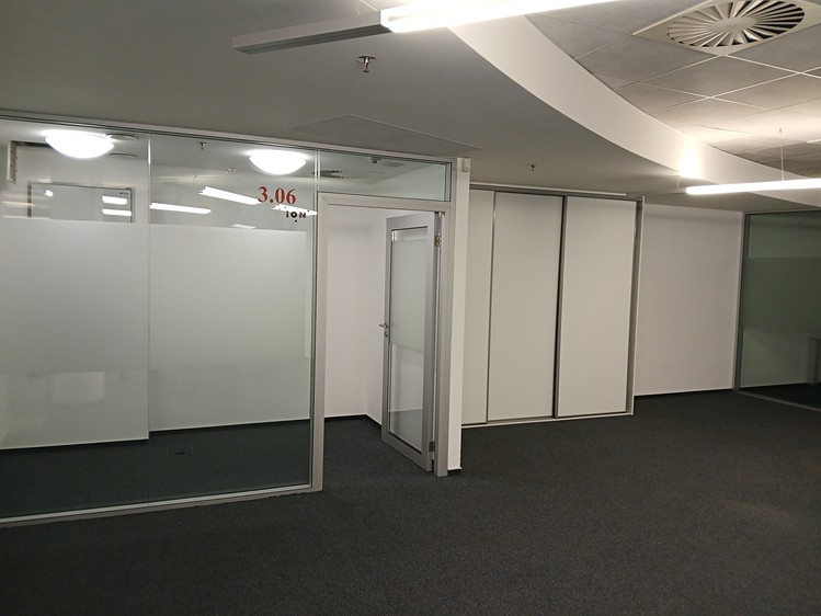 Pronájem kanceláře 309 m² - foto 3