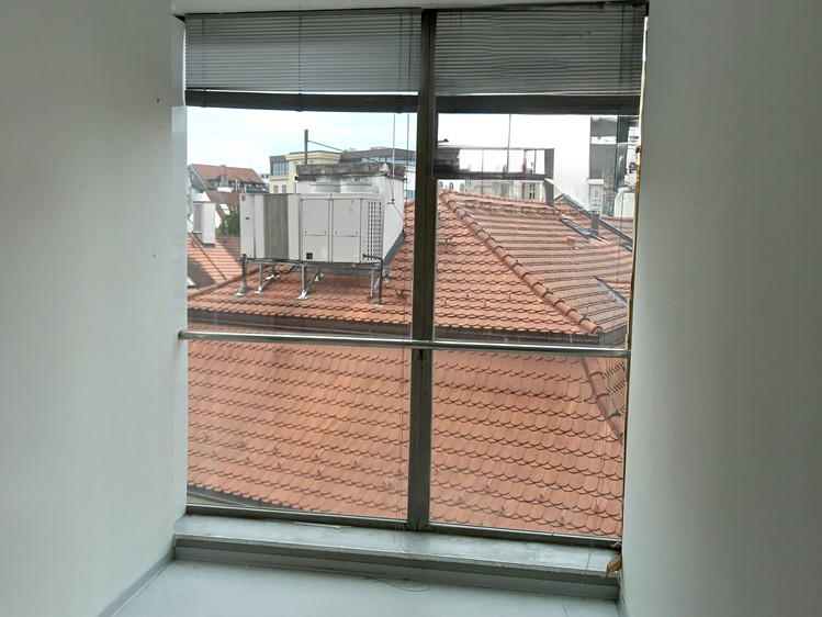 Pronájem kanceláře 600 m² - foto 4