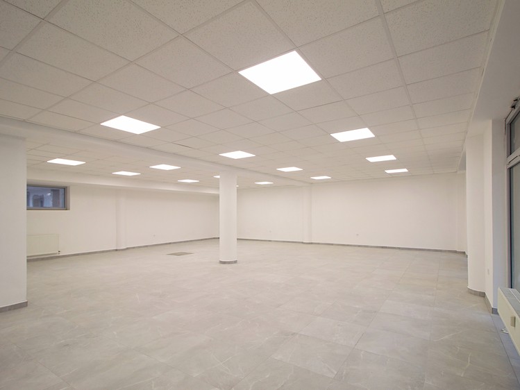 Pronájem obchodního prostoru 180 m² - foto 6