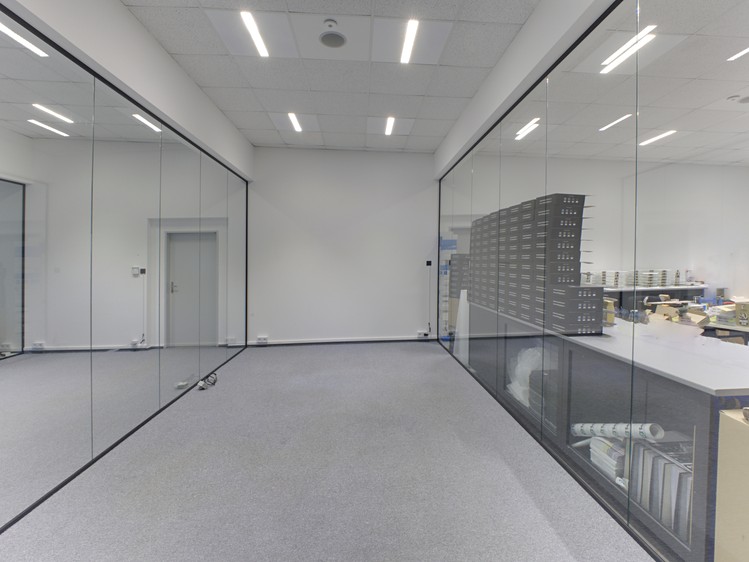 Pronájem kanceláře 20 m² - foto 4