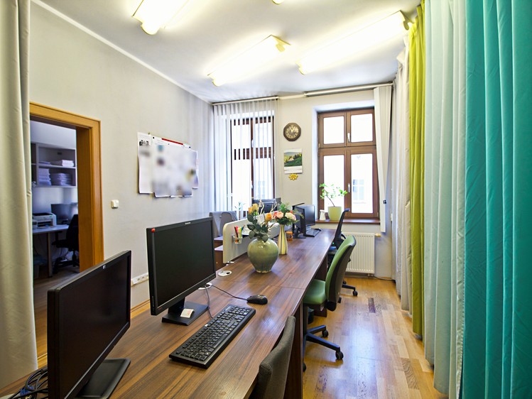 Pronájem kanceláře 56 m² - foto 2