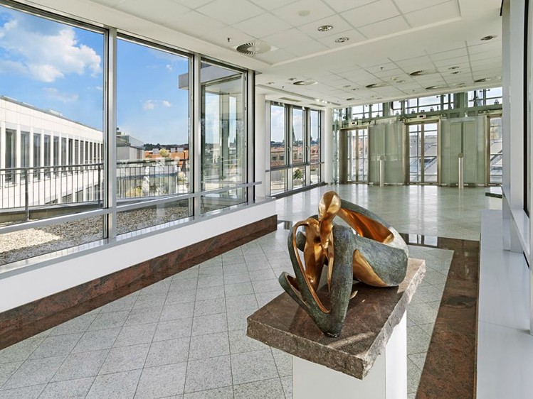 Pronájem kanceláře 1 700 m² - foto 4