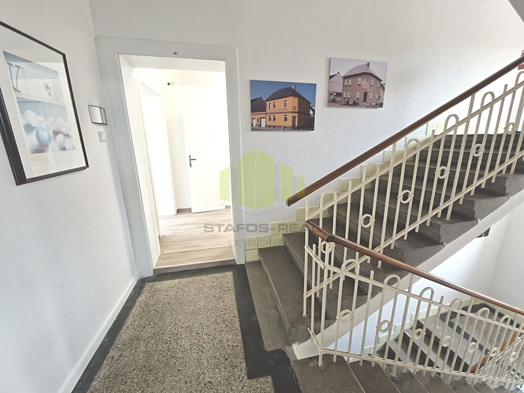 Pronájem kanceláře 75 m² - foto 3