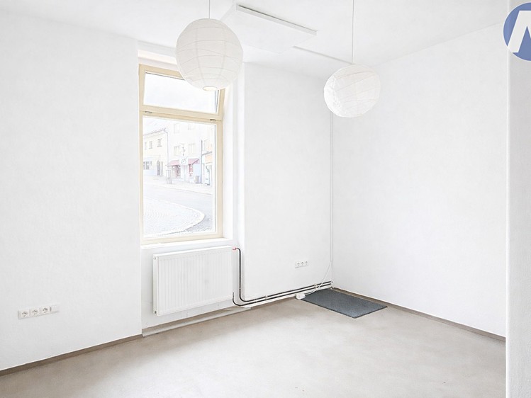 Pronájem obchodního prostoru 15 m² - foto 1