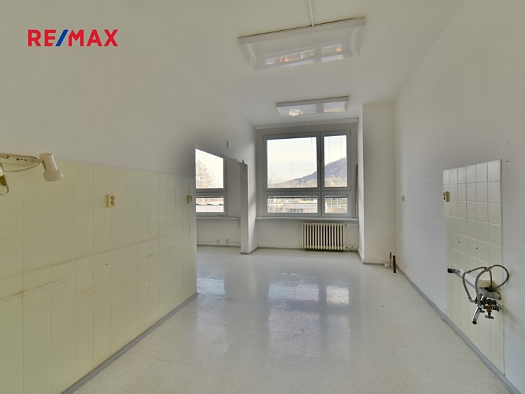 Pronájem ordinace 35 m² - foto 8