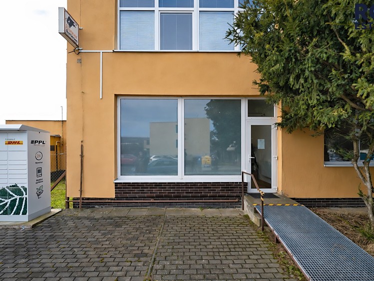 Pronájem kanceláře 116 m² - foto 8