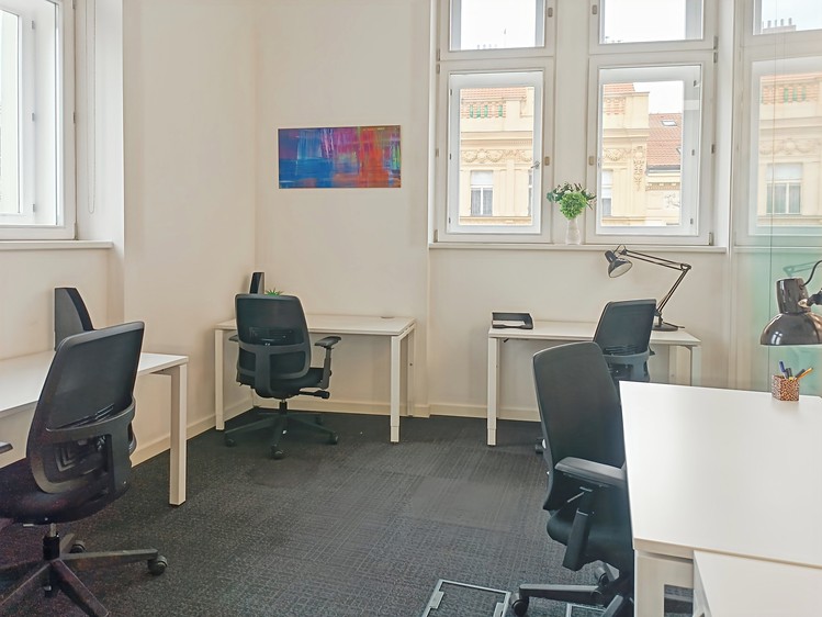 Pronájem kanceláře 30 m² - foto 1