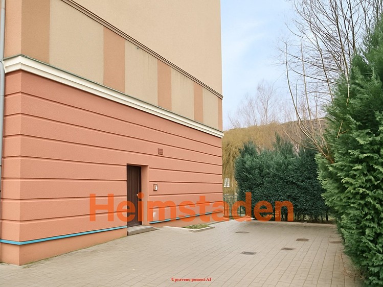 Pronájem kanceláře 57 m² - foto 7
