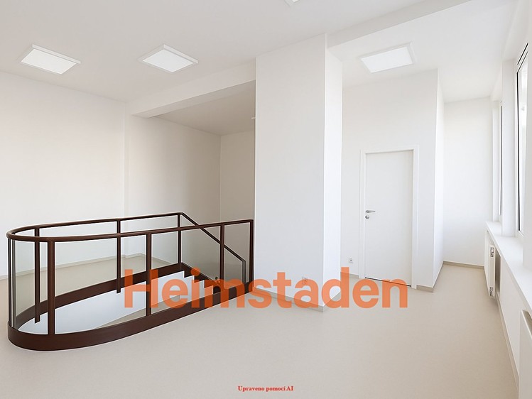 Pronájem obchodního prostoru 66 m² - foto 4