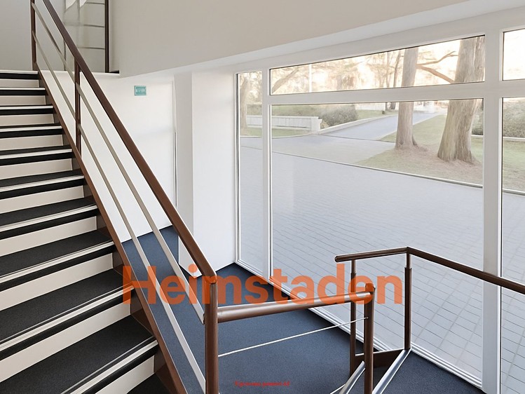 Pronájem kanceláře 66 m² - foto 6