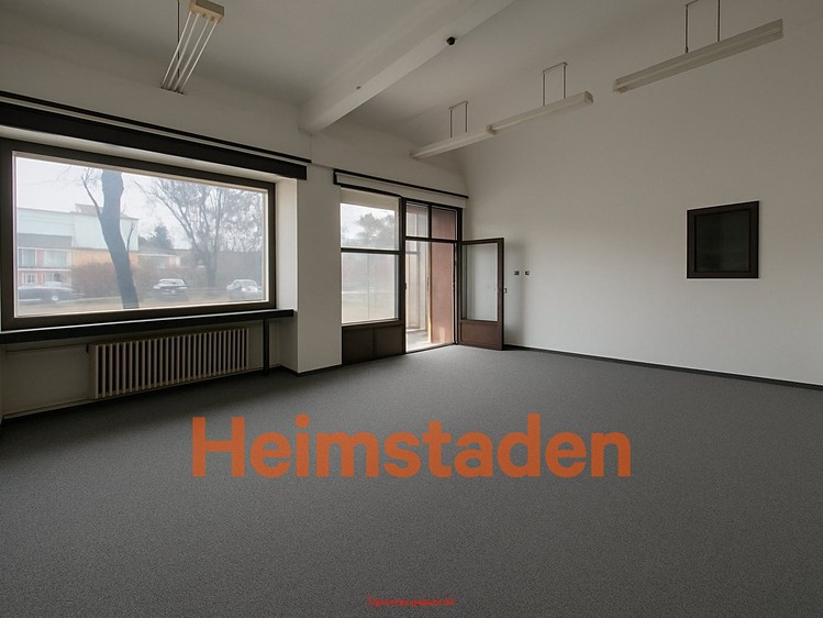 Pronájem obchodního prostoru 65 m² - foto 5
