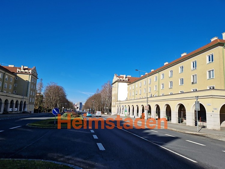 Pronájem komerční nemovitosti 1 m² - foto 1