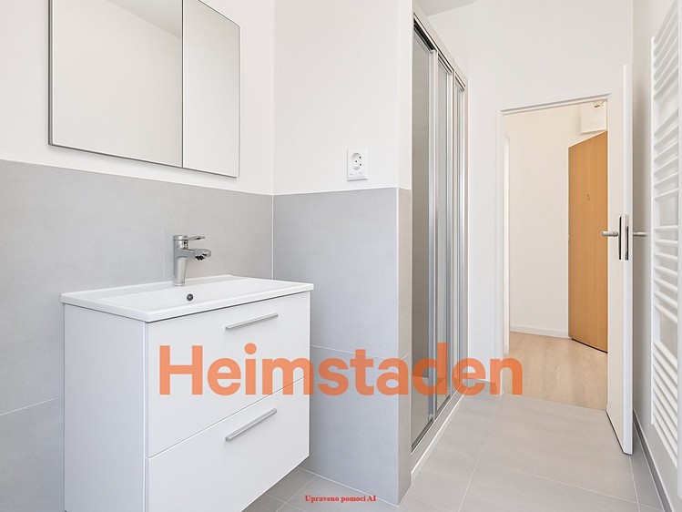 Pronájem komerční nemovitosti 55 m² - foto 6