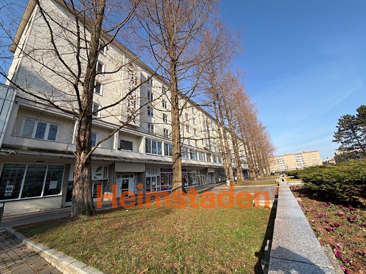 Pronájem komerční nemovitosti 55 m² - foto 8