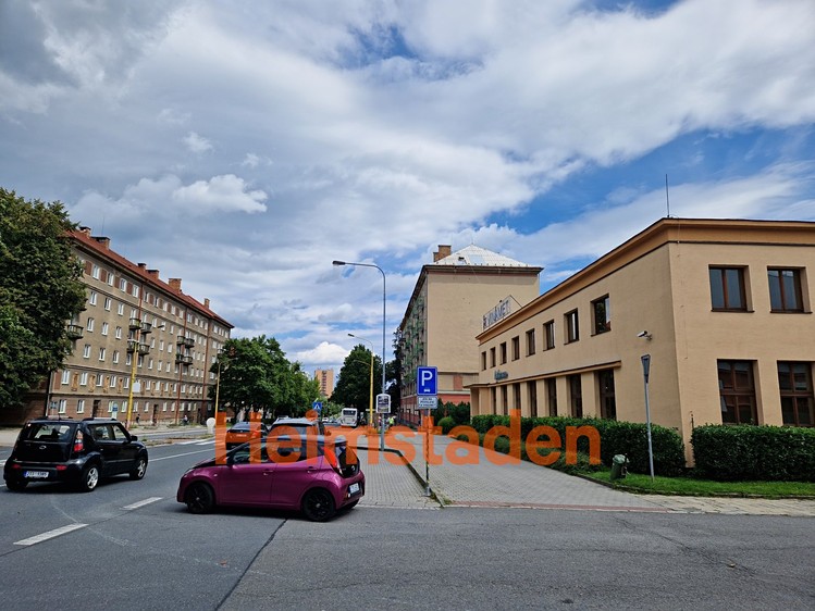 Pronájem komerční nemovitosti 1 m² - foto 2