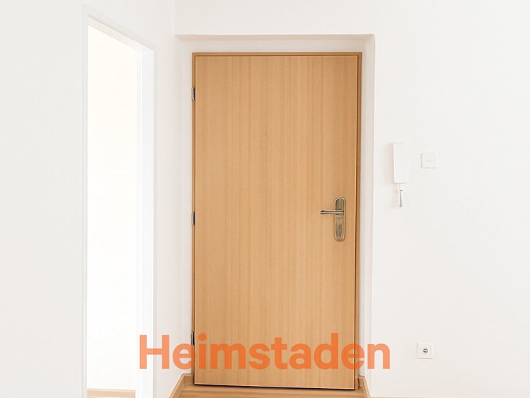 Pronájem kanceláře 61 m² - foto 7