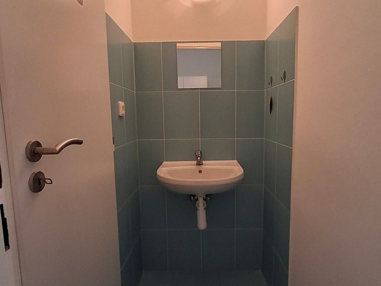 Pronájem kanceláře 25 m² - foto 6