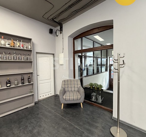 Pronájem komerční nemovitosti 80 m² - foto 7