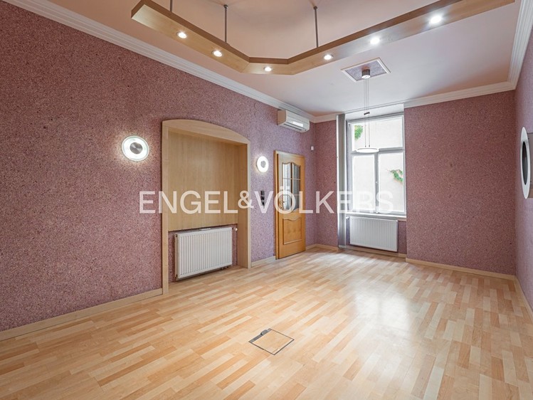 Pronájem kanceláře 191 m² - foto 5