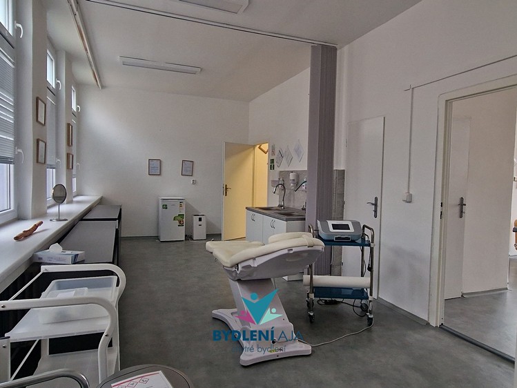 Pronájem ordinace 90 m² - foto 4