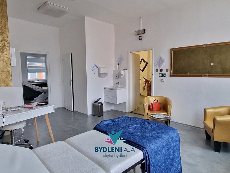 Pronájem ordinace 90 m² - foto 2