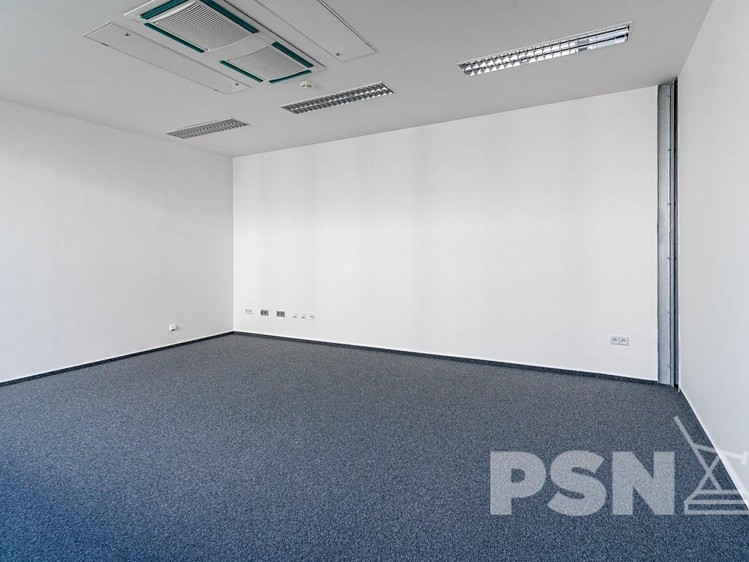 Pronájem kanceláře 25 m² - foto 4