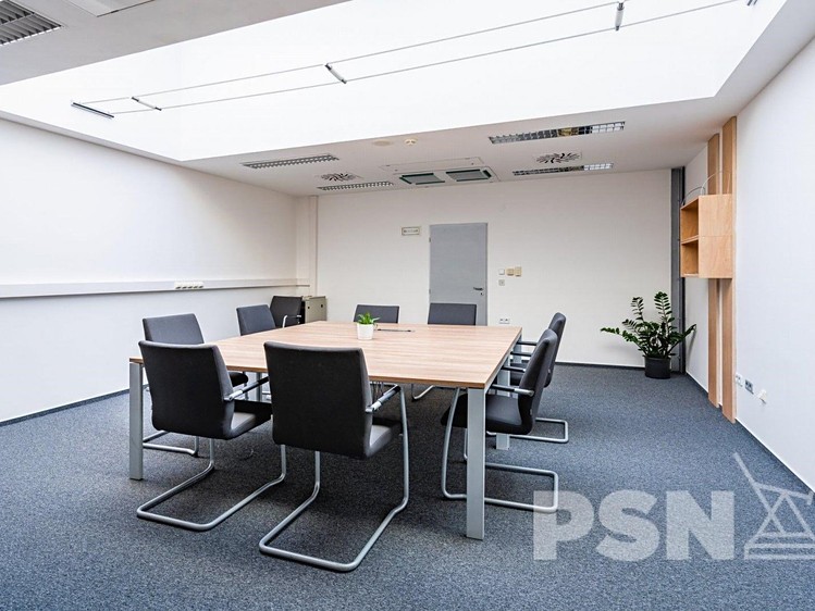 Pronájem kanceláře 25 m² - foto 2