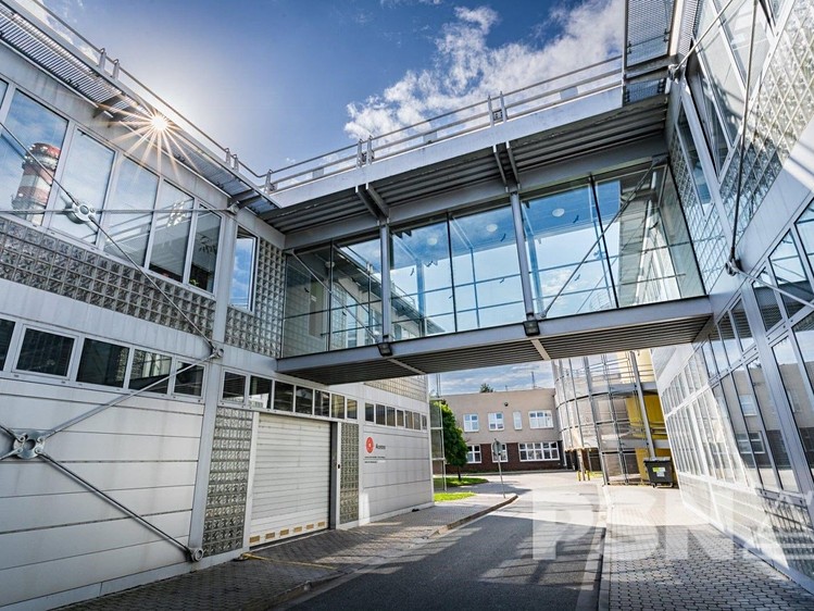 Pronájem kanceláře 25 m² - foto 1