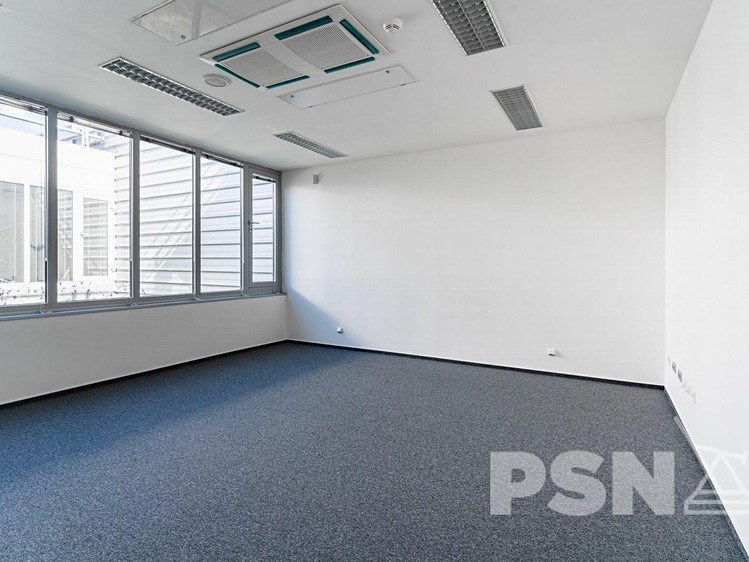 Pronájem kanceláře 25 m² - foto 6