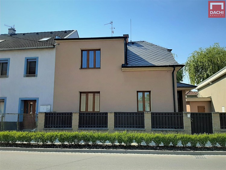 Pronájem kanceláře 126 m² - foto 2