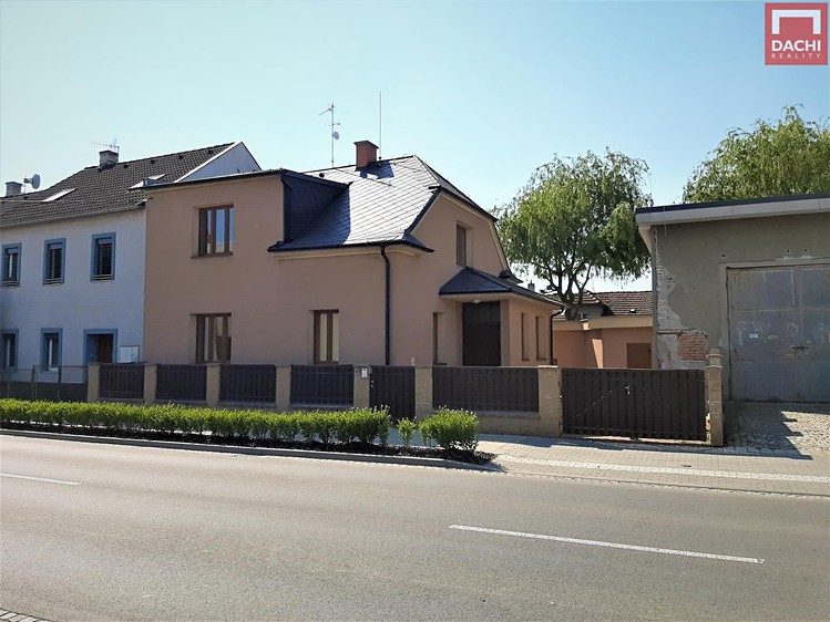 Pronájem kanceláře 126 m² - foto 1