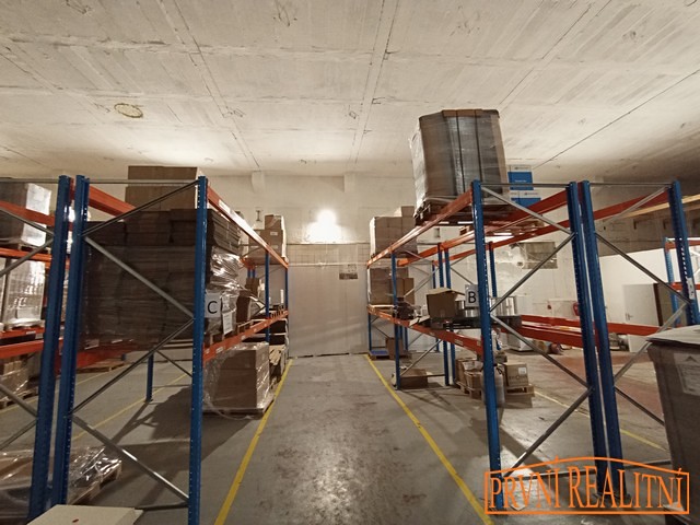Pronájem skladového prostoru 720 m² - foto 5