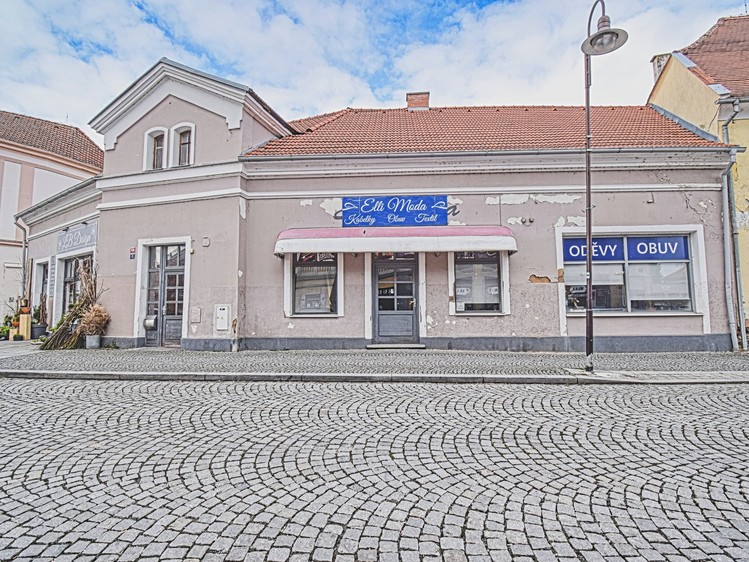 Pronájem obchodního prostoru 120 m² - foto 1