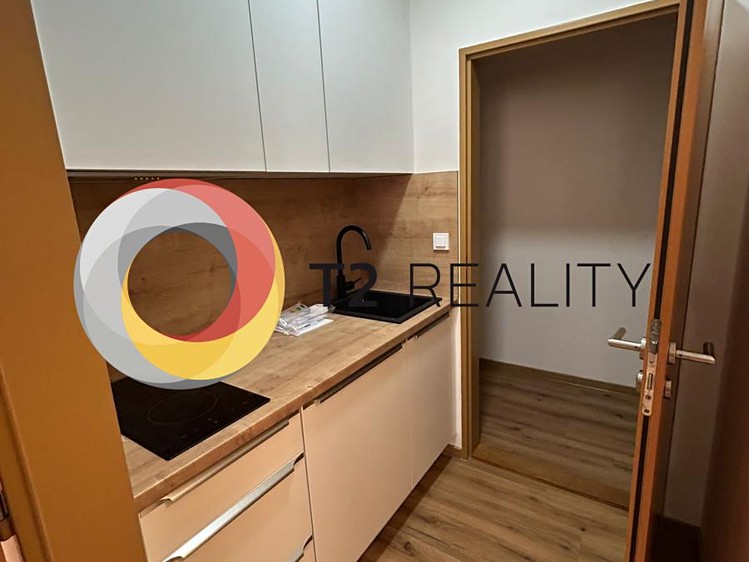 Pronájem komerční nemovitosti 23 m² - foto 3