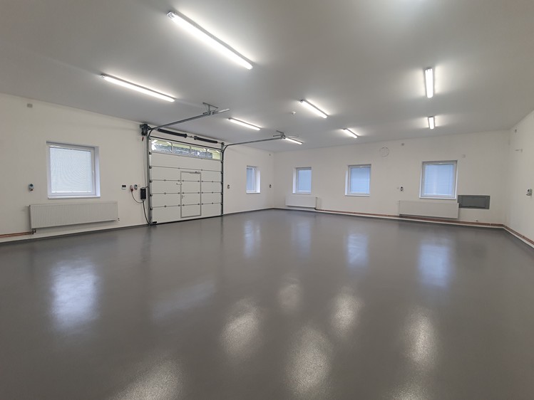 Pronájem výrobní haly, prostoru 249 m² - foto 1