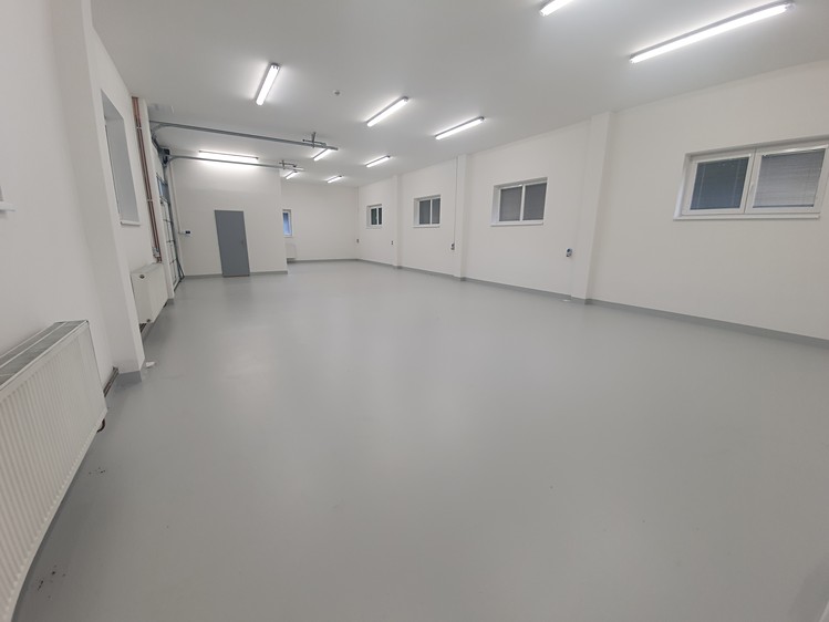 Pronájem výrobní haly, prostoru 144 m² - foto 3